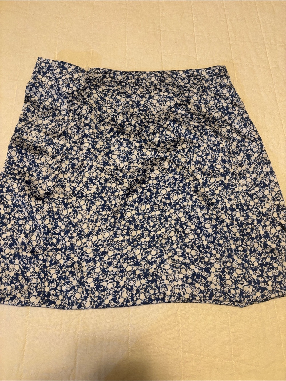 Zara Navy and White Floral Mini Skirt